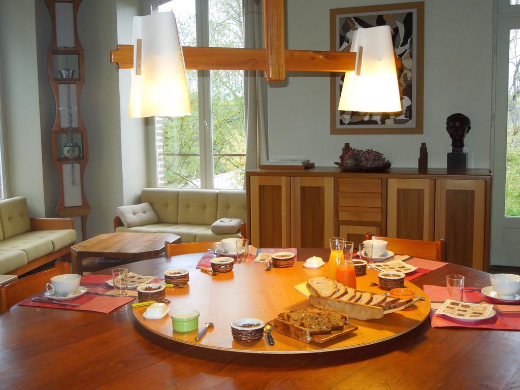 Carrefour De L'Ormeau Bed & Breakfast Mondoubleau Exterior photo
