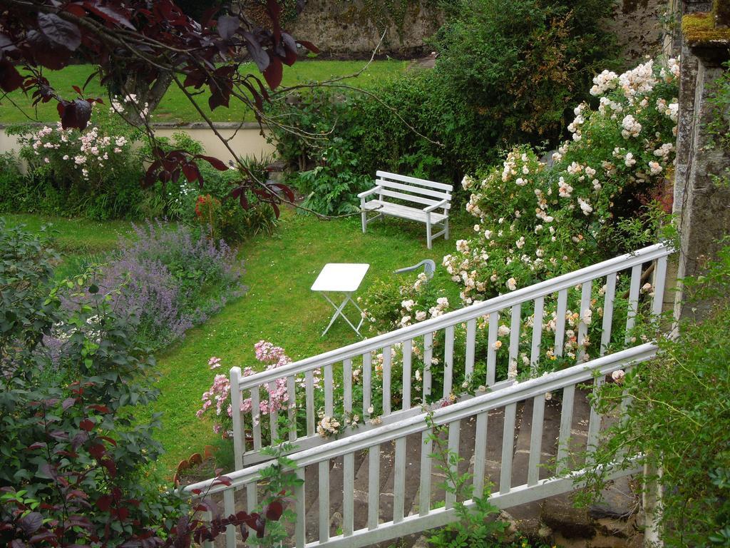 Carrefour De L'Ormeau Bed & Breakfast Mondoubleau Exterior photo