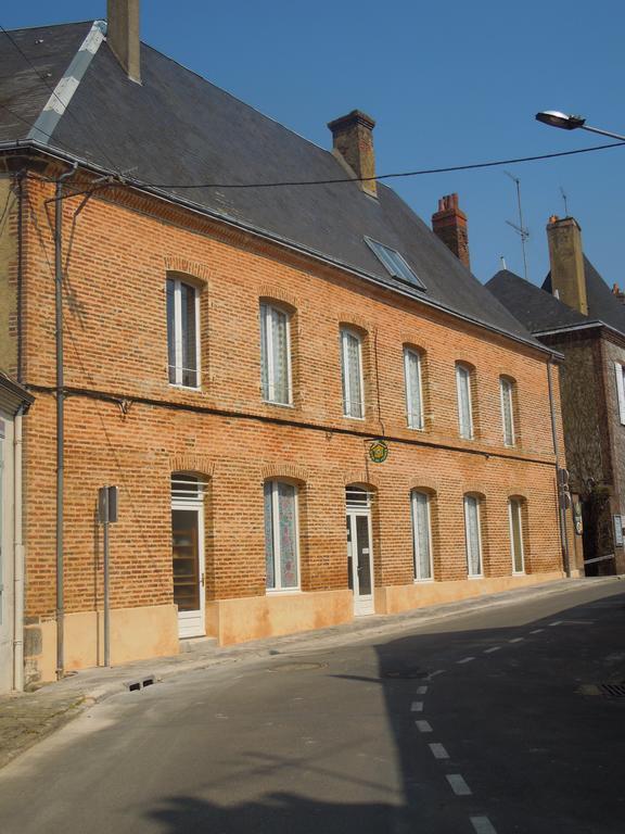 Carrefour De L'Ormeau Bed & Breakfast Mondoubleau Exterior photo